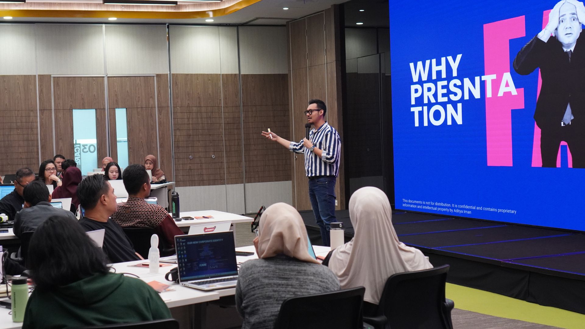 Visualisasi data — dokumentasi pelatihan Aditya Iman