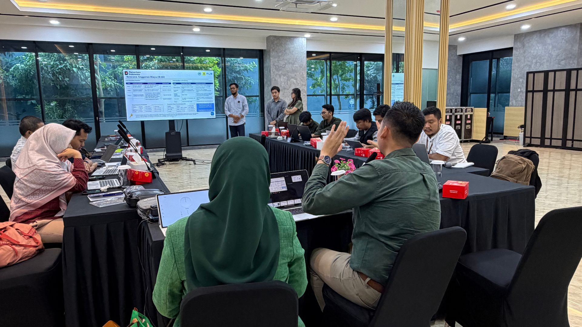 Workshop perusahaan — dokumentasi pelatihan Aditya Iman